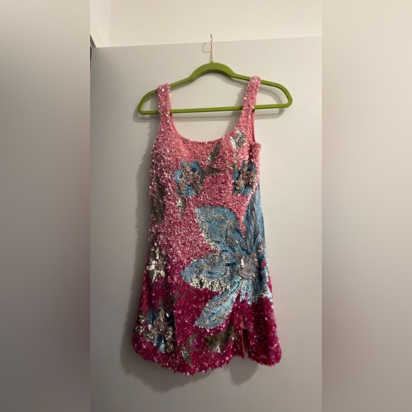 La Fuori NEW Fluer Oasis Mini DressPink Sequin Floral Dress - Picture 2 of 5